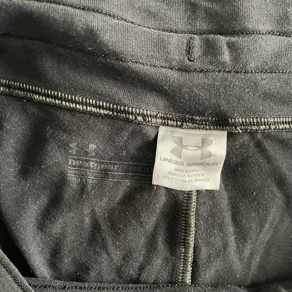 Under Armour soft workout shorts (women) - Picture 5 of 5